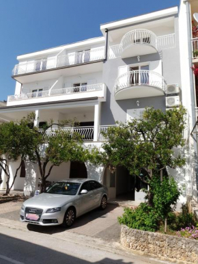 Apartmani Jolanda